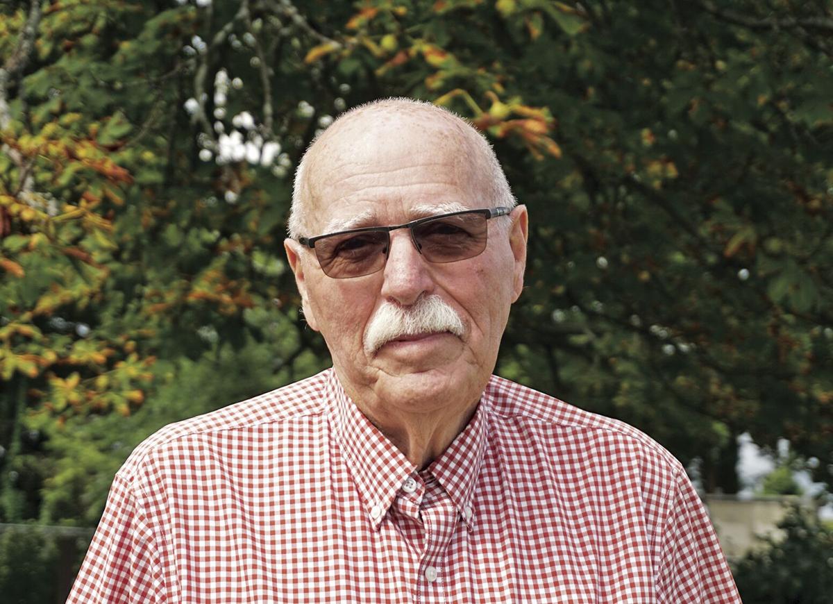 Photo of Russell Dumais